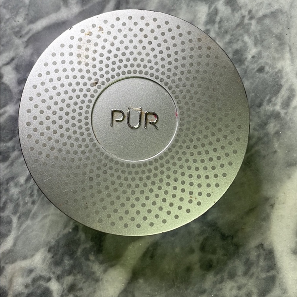 Pur Pressed Powder‎ Foundation Bronzer